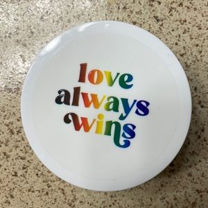 NEVER USED sunwashed citrus fragranced Pride glotion